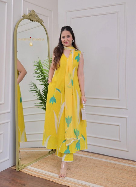 Yellow Colour Rayon With Printed Kurti With Pant Dupatta Suppliers In India Aaradhna 2041